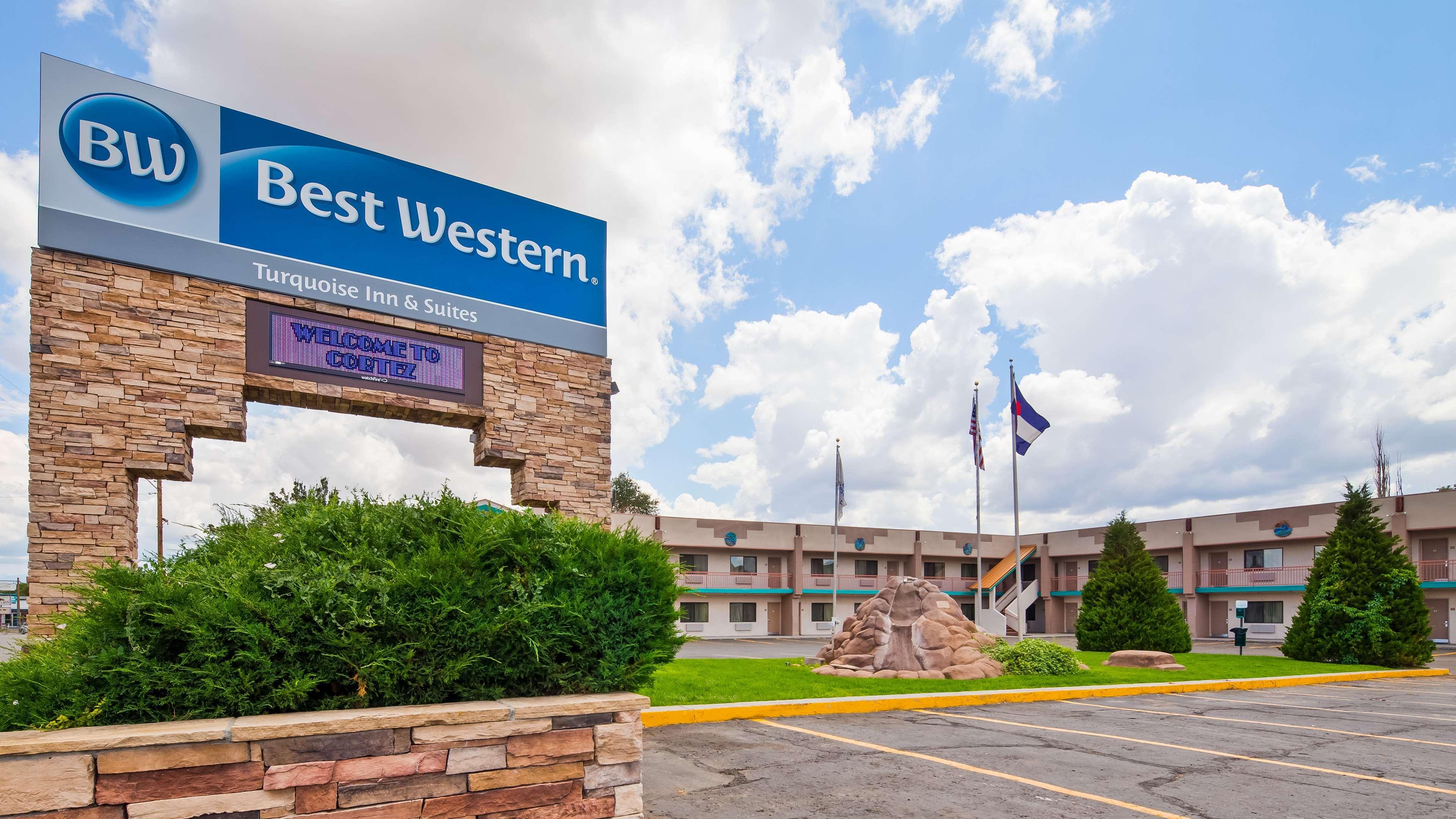 Best Western Turquoise Inn & Suites Кортес Экстерьер фото